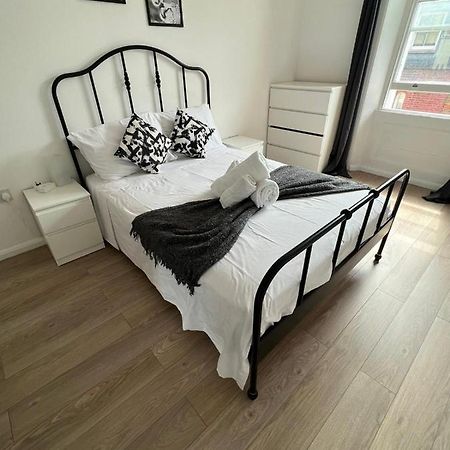 Fully Equipped 2 Bed Flat On Old Compton St! Leilighet London Eksteriør bilde